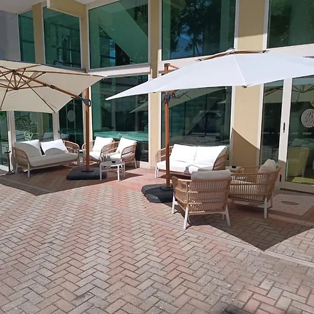 Remin Plaza 4* רימיני