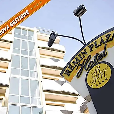 Remin Plaza Отель