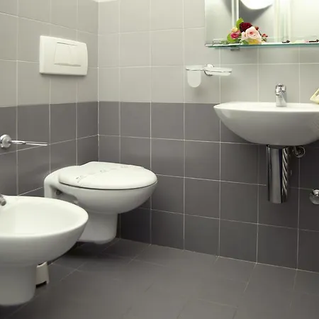 Remin Plaza ريميني