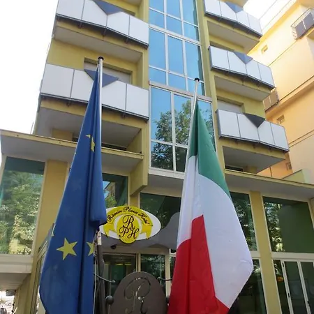 Отель Remin Plaza