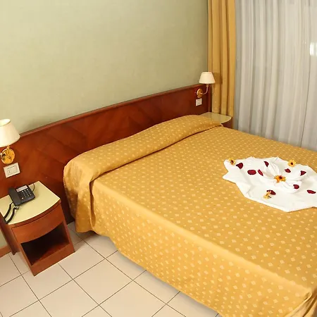 Remin Plaza Отель