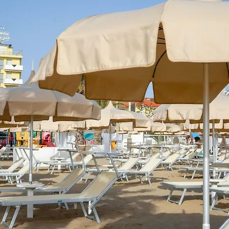 Ξενοδοχείο Remin Plaza