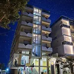 Remin Plaza