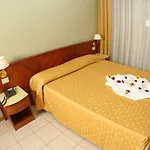 Remin Plaza Hotel